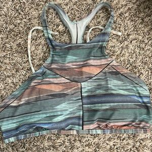 Women’s bathing suit top